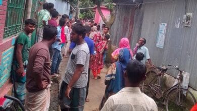 Photo of টাঙ্গাইলে এক বাড়িতেই মিললো ৪ লাশ