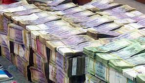 Photo of টাকার ওপর লেখা-সিল-স্ট্যাপলিং করা যাবে না