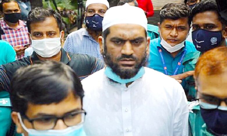 Photo of কুমিল্লার আদালতে মাওলানা মামুনুল