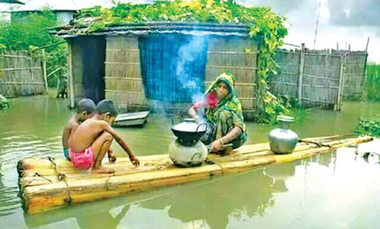 Photo of নিয়ন্ত্রণ নয়, ব্যবস্থাপনাই কমাবে বন্যার ভয়াবহতা