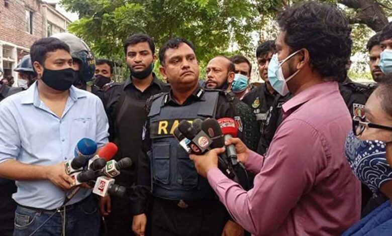 Photo of ময়মনসিংহে গ্রেফতার জঙ্গিরা বসিলার আস্তানার সন্ধান দেয়