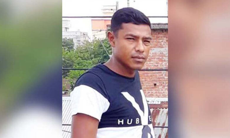 Photo of কুমিল্লায় কাউন্সিলর খুনের মামলায় সুমন গ্রেপ্তার