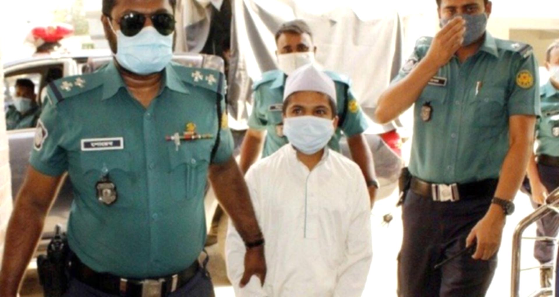 Photo of ‘শিশুবক্তা’ মাদানীর বিরুদ্ধে চার্জশিট গ্রহণ