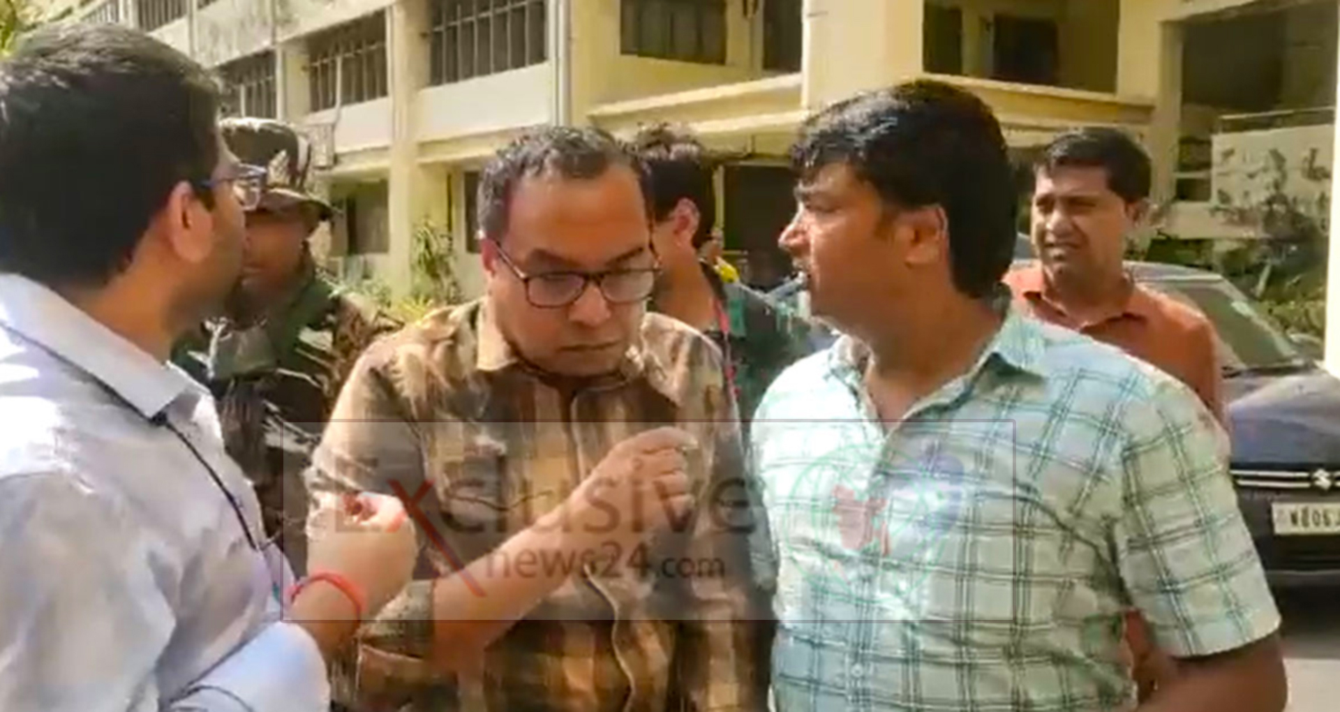 Photo of পি কে হালদার ভারতে গ্রেপ্তার