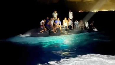Photo of বাহামা উপকূলে নৌকাডুবিতে ১৭ অভিবাসনপ্রত্যাশীর মৃত্যু