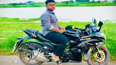 Photo of পূবাইলে কাভার্ড ভ্যানের ধাক্কায় কলেজছাত্র নিহত