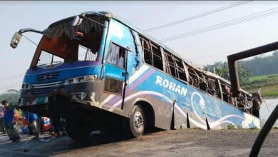 Photo of পটুয়াখালীতে সড়ক দুর্ঘটনায় আহত ২০ জন