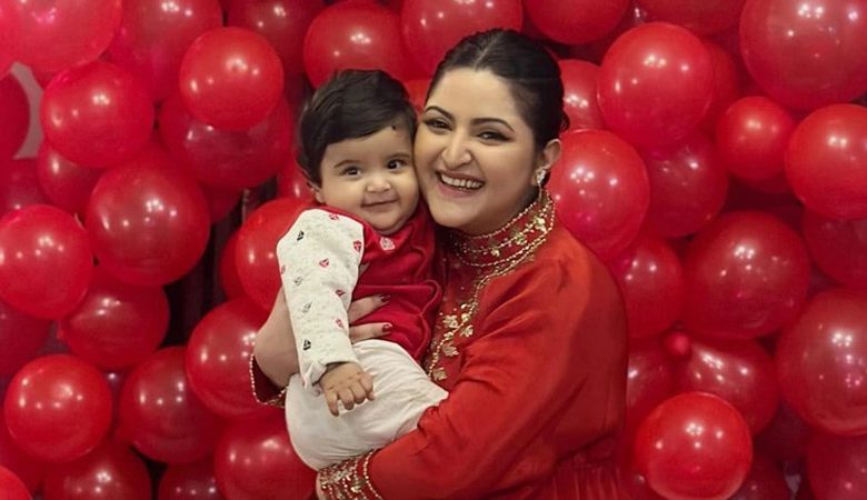 Photo of ছেলে রাজ্যের জন্য পরীমণির বিশেষ উপহার