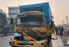 Photo of ঘোড়াঘাটে ট্রাকে কাভার্ড ভ্যানের ধাক্কা, চালকের সহকারী নিহত